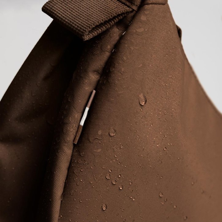 GOTBAG. Moon Bag small monochrome trench