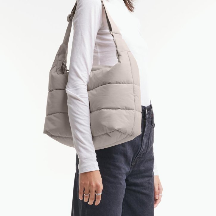 GOTBAG. Puffer Square Bag Large monochrome scallop