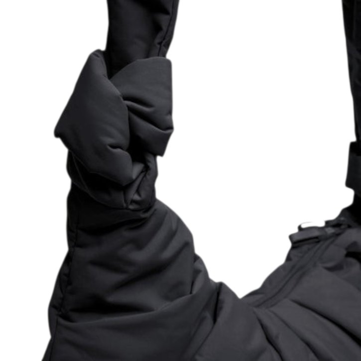 GOTBAG. PLEAT Moon bag large black