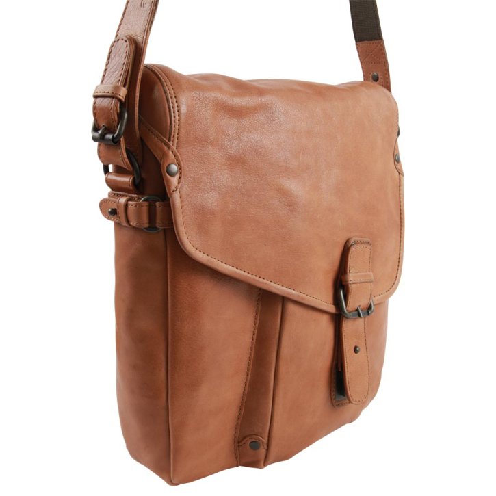  PRESTON cognac  Postbag