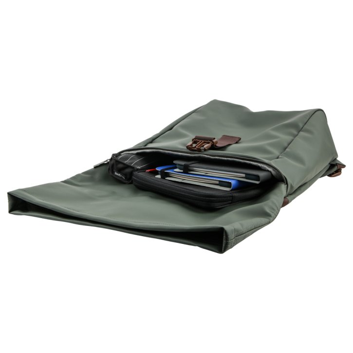 Bree PNCH 93 climbing ivy