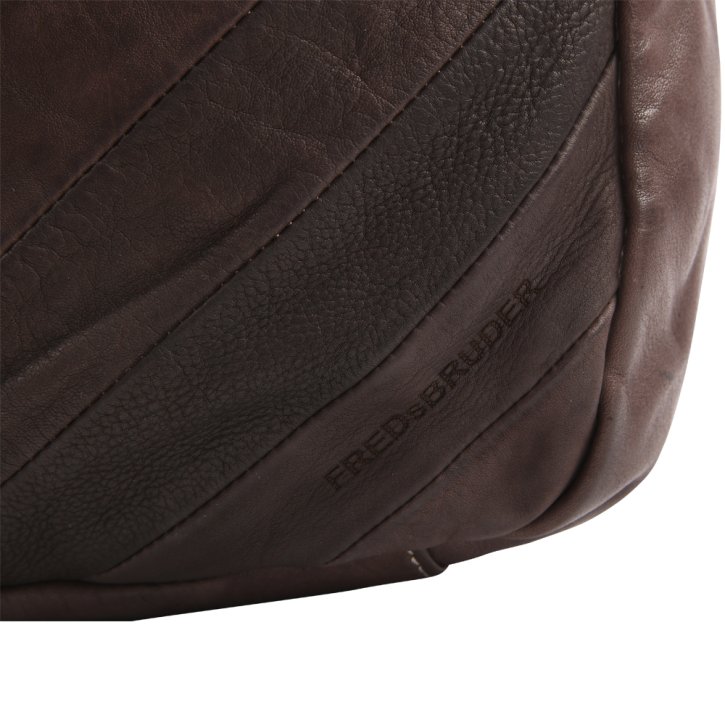 FredsBruder VIVID Umhängetasche chocolate