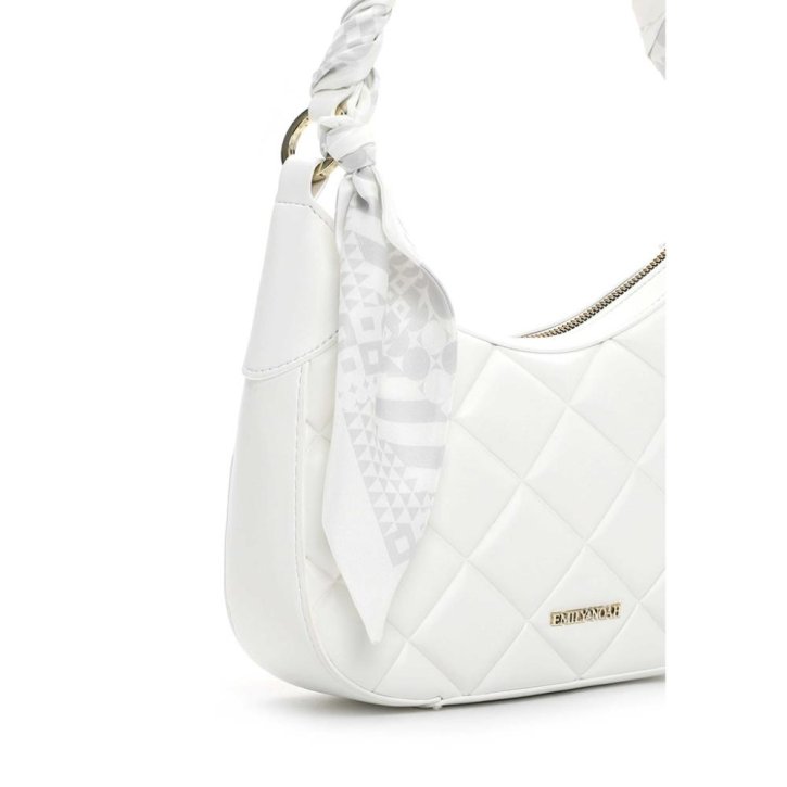 Emily & Noah E&N Ellen white