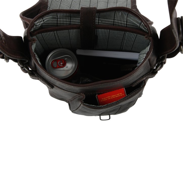  CLYDE dark cigar Postbag