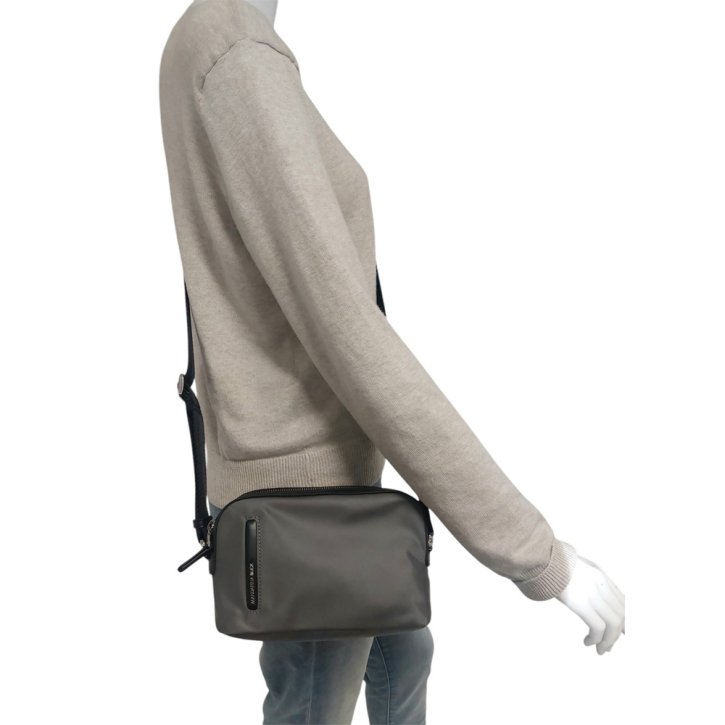 MANDARINA DUCK HUNTER crossover smoked pearl