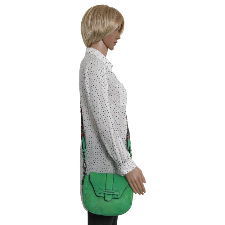 FredsBruder CALUSA Schultertasche green