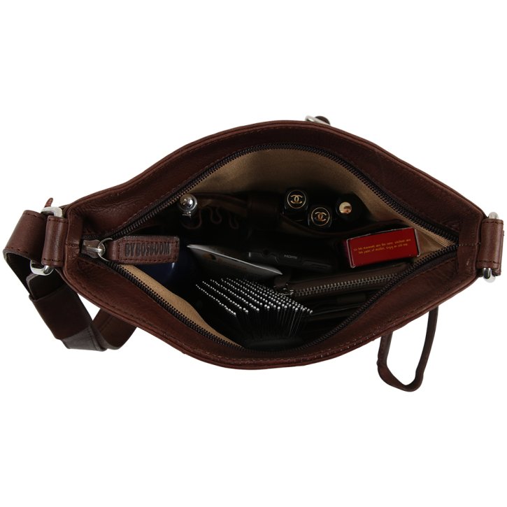 Saccoo Gladis M brown