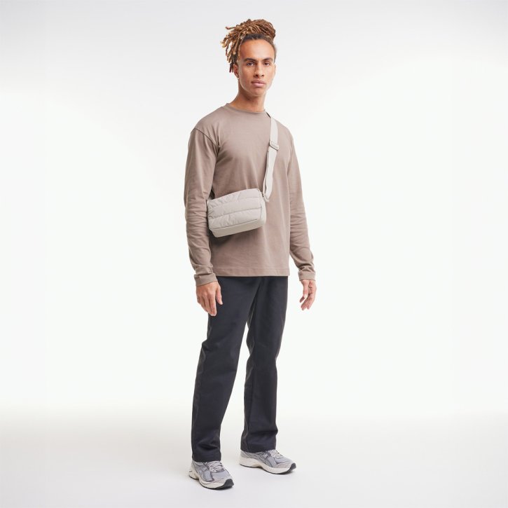 GOTBAG. Puffer Crossbody Bag monochrome scallop