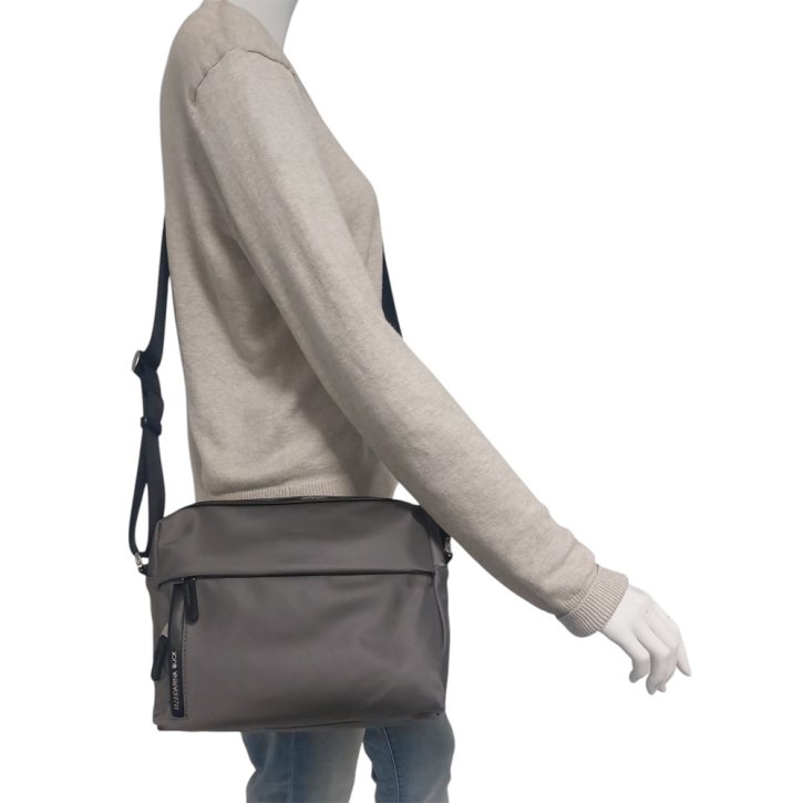 MANDARINA DUCK HUNTER crossover smoked pearl