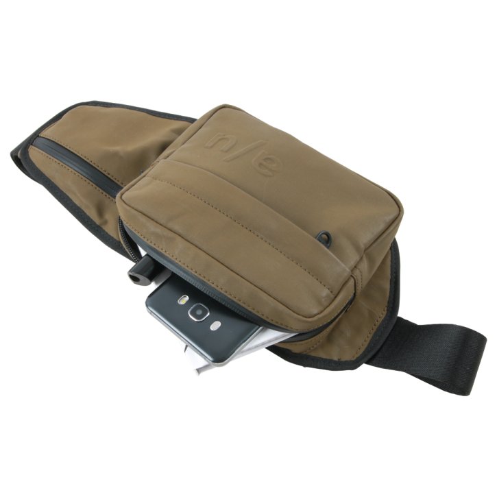 Aunts & Uncles Funabashi Gürteltasche olive