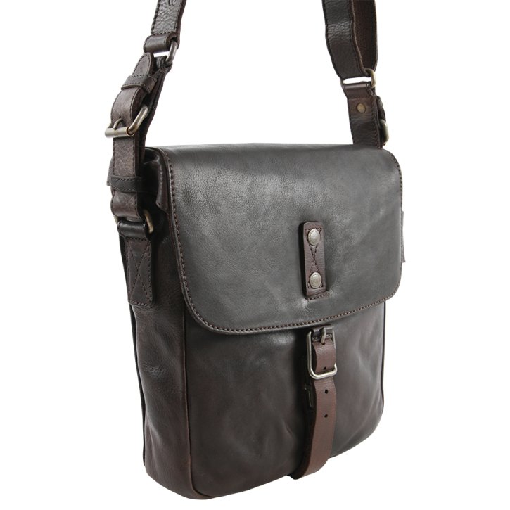  CHIN CURTAIN Umhängetasche ebony