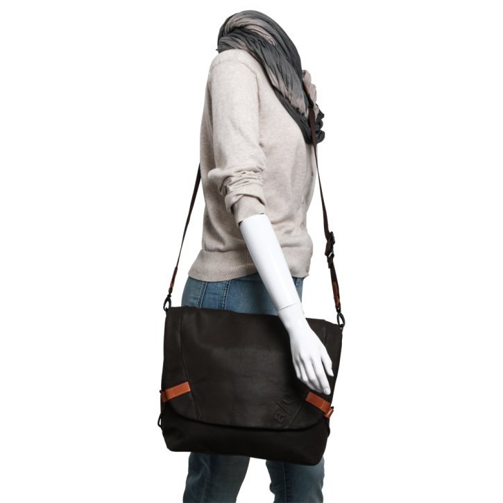 Aunts & Uncles MATSUMOTO Umhängetasche bitter chocolate