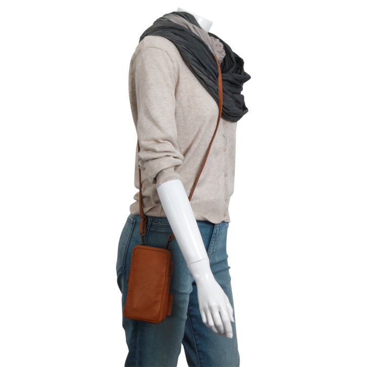 Aunts & Uncles Prune phone bag cognac