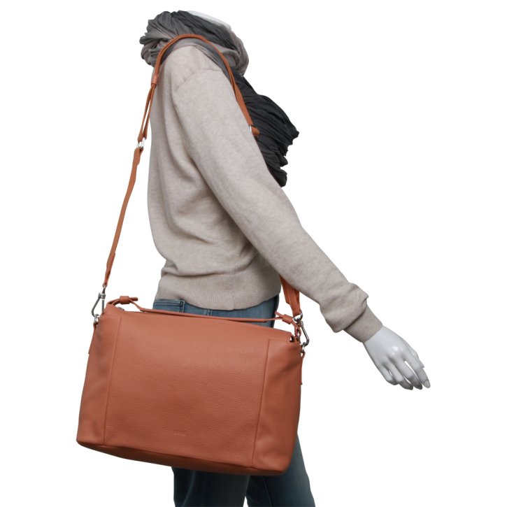 Bree Tana 9 small hobo canyon