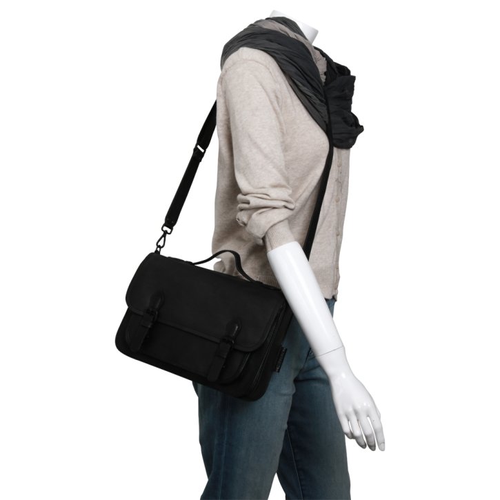 Aunts & Uncles Mrs. Pistacio Pie black smoke