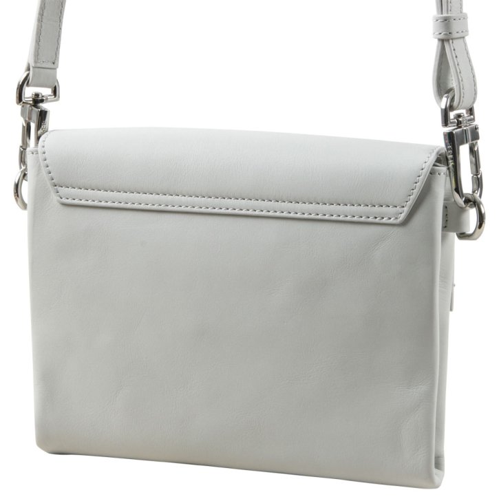 Bree Pure 11 flat crossbody camellia