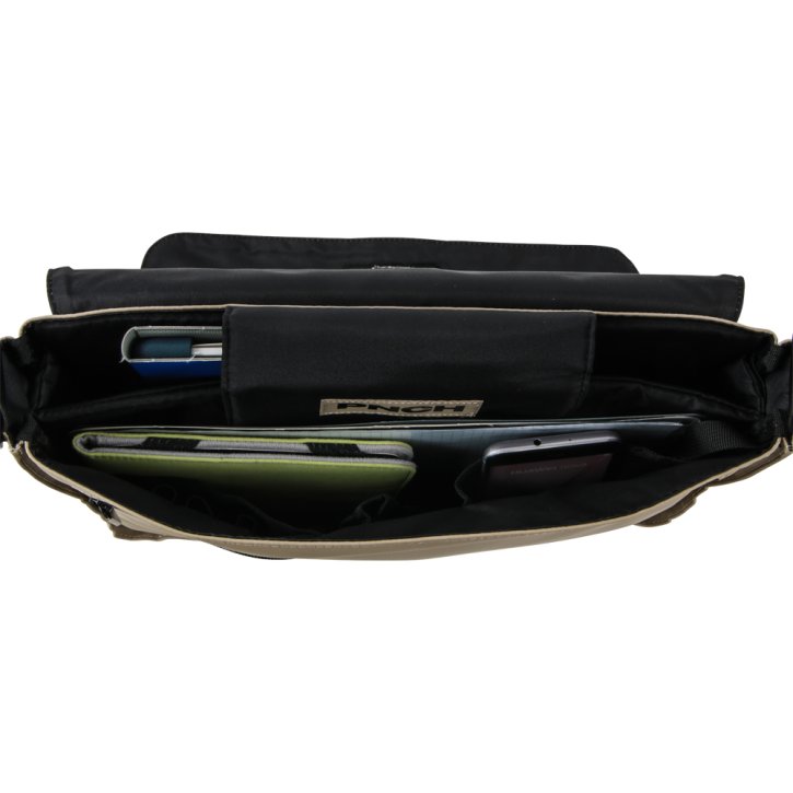 Bree PNCH 49 messenger bag silver milk