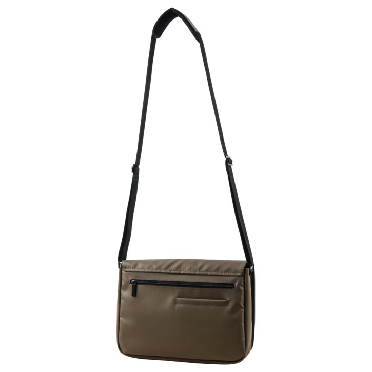 Bree PNCH 62 Schultertasche coffee bean