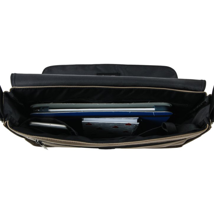 Bree PNCH 62 Schultertasche coffee bean