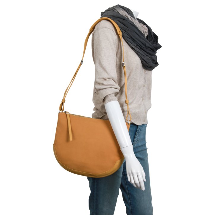 Bree Avea 1 honey cross shoulder