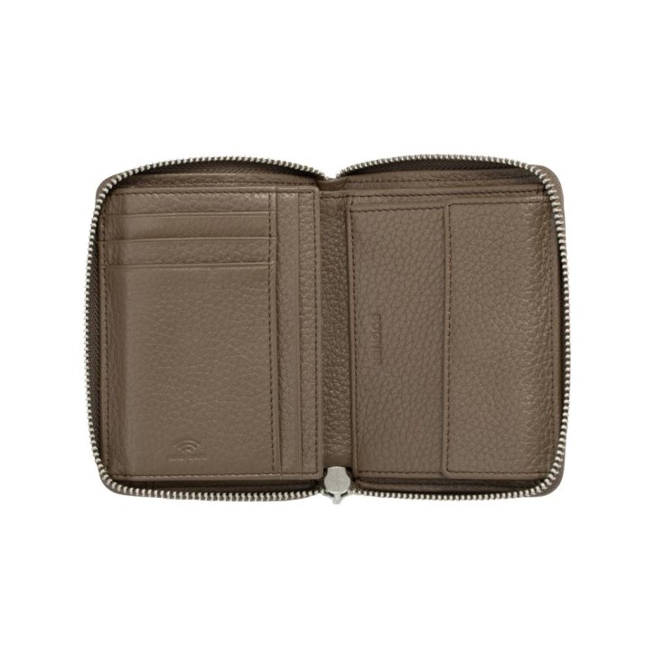 BOGNER NORAH andermatt Börse  morel