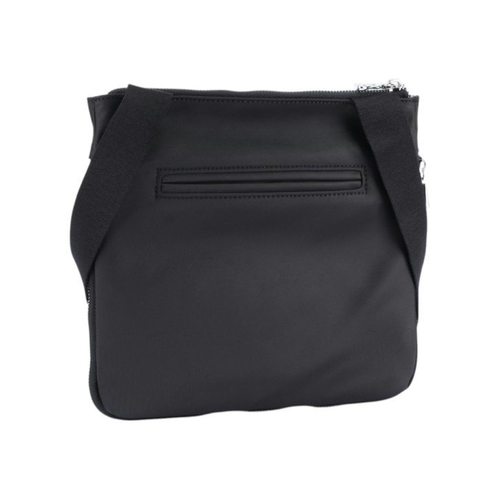 BOGNER VERBIER PLAY 1.0 Serena shoulderbag mvz black