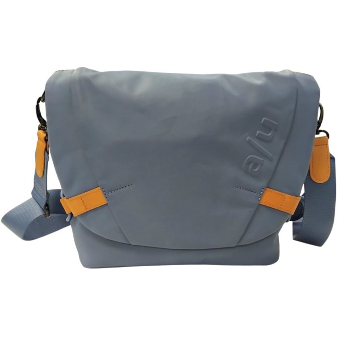 Aunts & Uncles Sendai Messenger Bag S blue jeans