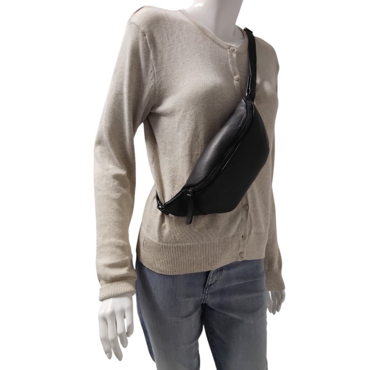 Aunts & Uncles GOOD KARMA Gürteltasche black dress