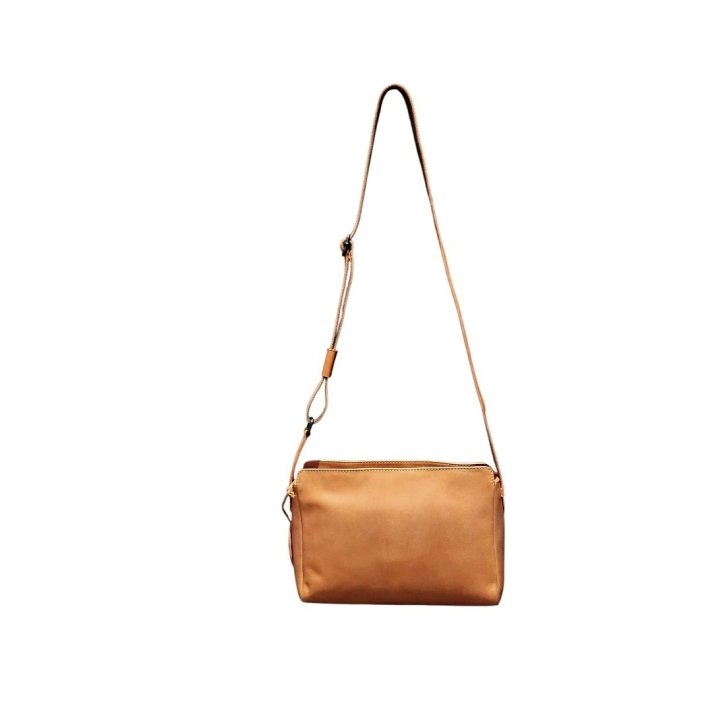 Saccoo Arica Schultertasche cognac