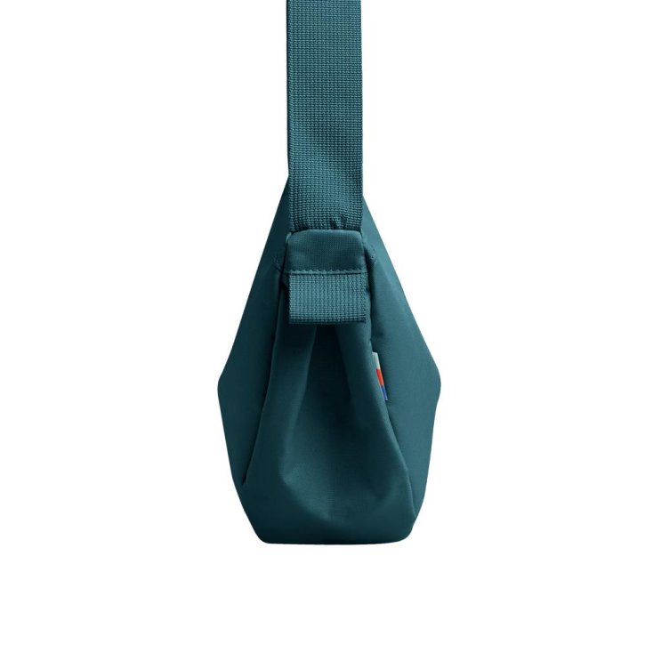 GOTBAG. Moon Bag small cliff