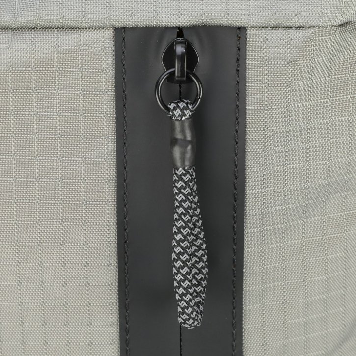 Strellson Northwood Sebastian Rucksack hellgrau