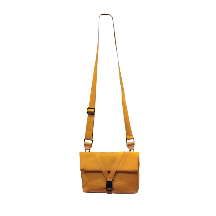 Aunts & Uncles Yao amber Umhängetasche