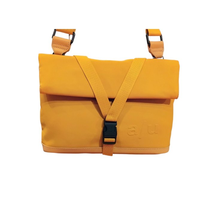 Aunts & Uncles Yao amber Umhängetasche