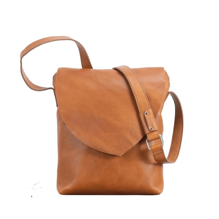 Saccoo BAJADA M Handtasche cognac