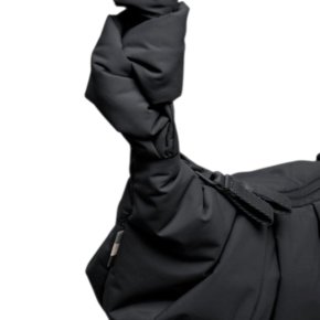 GOTBAG. PLEAT Moon bag small black