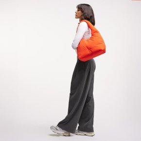 GOTBAG. Cloud Shoulder Bag monochrome hot coral