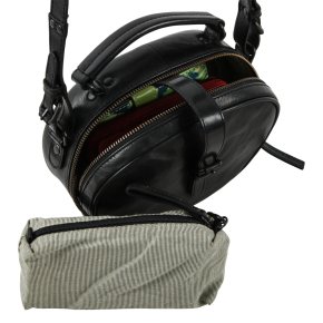  MRS PLUM PIE Handtasche black smoke