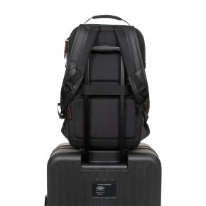 EASTPAK TECUM L CNNCT TOP black