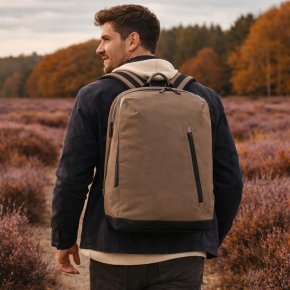 Aunts & Uncles Chiba Rucksack 15" walnut