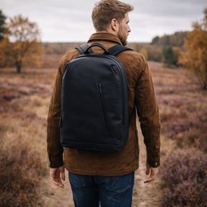 Aunts & Uncles CHIBA NISHI AB Rucksack 15" anthracite black