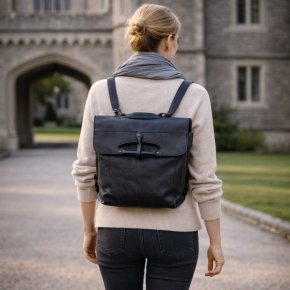 Aunts & Uncles MRS. MINCE PIE 2in1 Rucksack night sky