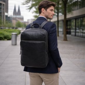Aunts & Uncles FREELANCER Laptoprucksack black