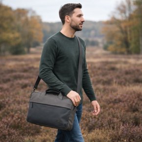 Aunts & Uncles NAOKI Umhängetasche 15" gravity grey