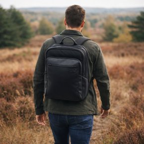 Aunts & Uncles Tadashi Businessrucksack 15" black