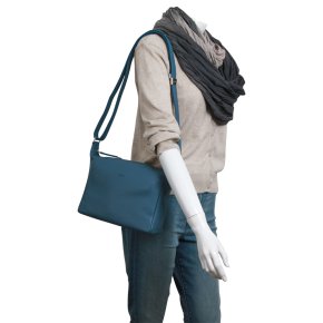 Bree Nola 2 vintage blue