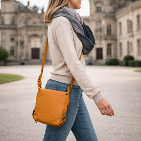 Aunts & Uncles MRS. CHOCOLATE COOKIE Handtasche S satin brass